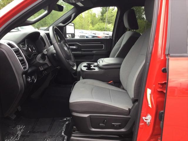 2024 RAM 2500 Big Horn Crew Cab 4x4 64 Box