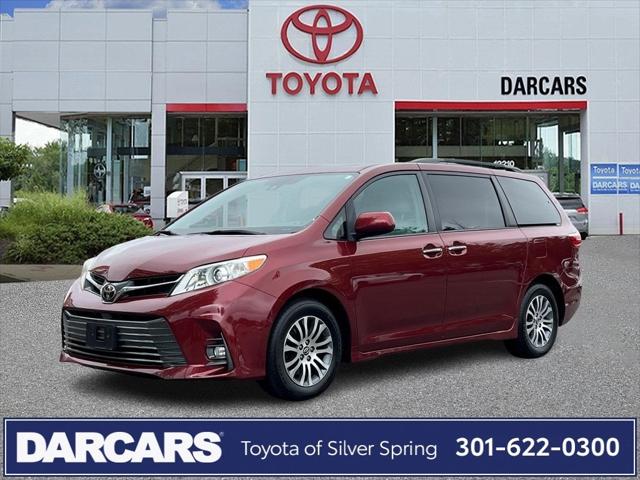 2018 Toyota Sienna XLE Premium 8 Passenger