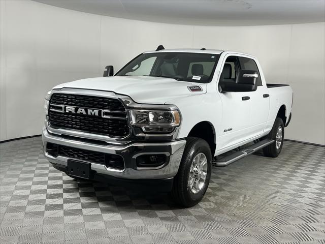 2024 RAM 2500 Big Horn Crew Cab 4x4 64 Box