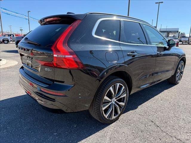 2022 Volvo XC60 B5 Momentum