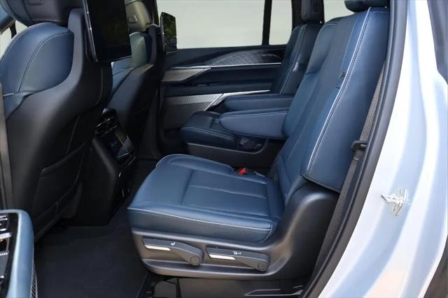2025 Cadillac Escalade Sport 2 AWD