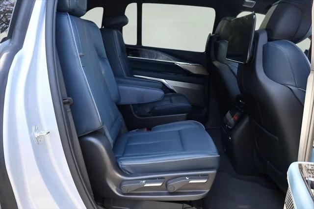 2025 Cadillac Escalade Sport 2 AWD