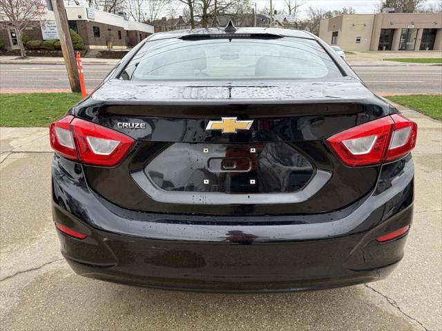 2017 Chevrolet Cruze LS Auto