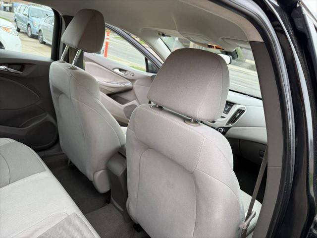 2017 Chevrolet Cruze LS Auto