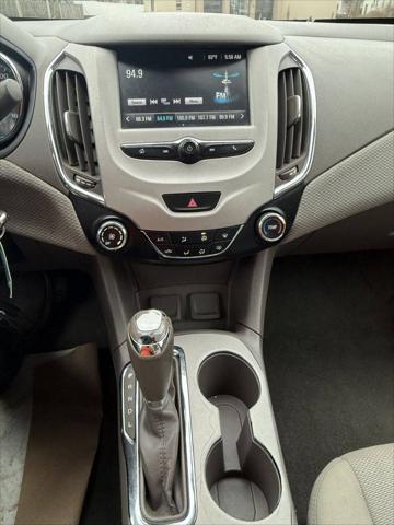 2017 Chevrolet Cruze LS Auto