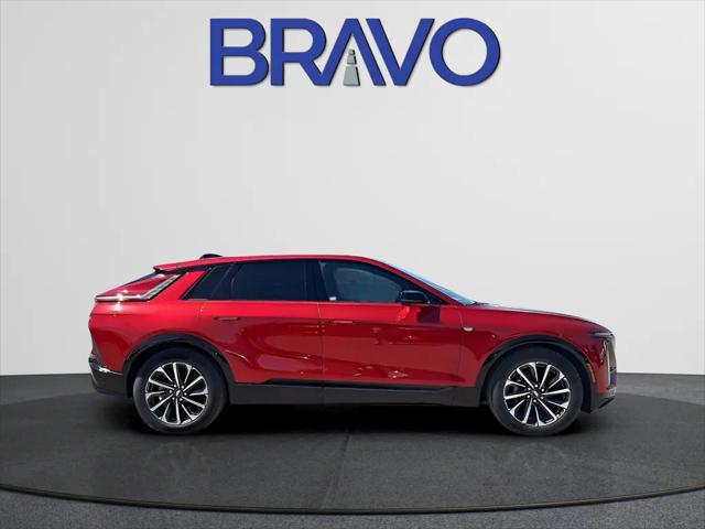 2025 Cadillac iQ Sport w/1SJ