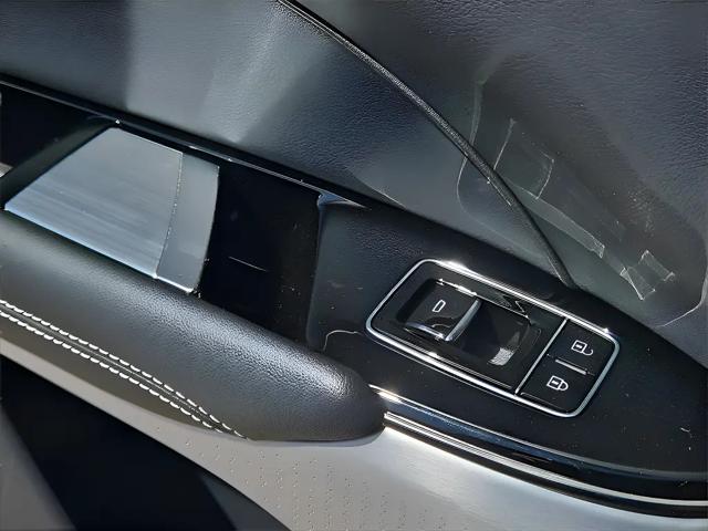2025 Cadillac iQ Sport w/1SJ