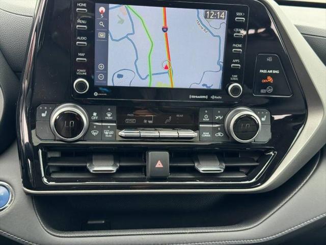 2022 Toyota Highlander Hybrid XLE