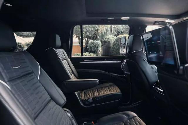 2025 Cadillac Escalade ESV V-Series