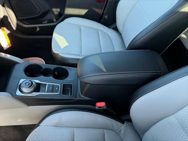 2025 Ford Escape PHEV
