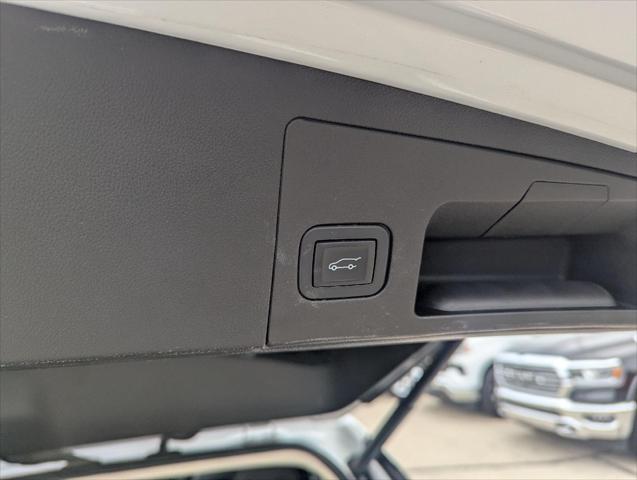 Used 2018 Cadillac XT5 For Sale in Jackson, MI
