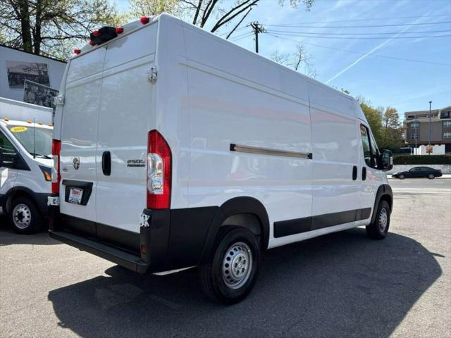 2024 Ram ProMaster 2500 Cargo Van Tradesman High Roof 159" WB w/Pass Seat