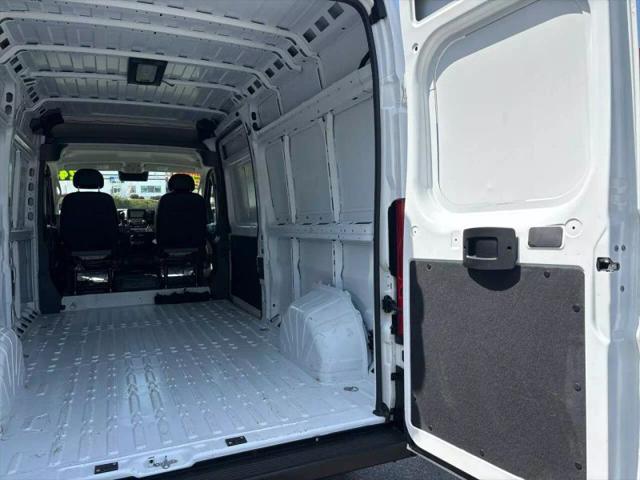 2024 Ram ProMaster 2500 Cargo Van Tradesman High Roof 159" WB w/Pass Seat
