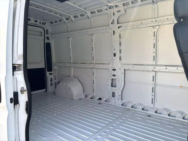 2024 Ram ProMaster 2500 Cargo Van Tradesman High Roof 159" WB w/Pass Seat