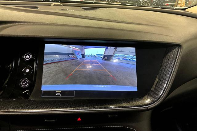 2021 Buick Envision AWD Essence