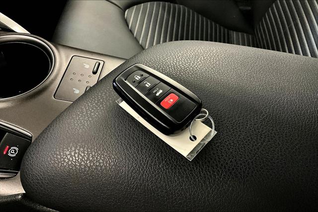 2023 Toyota Camry SE AWD
