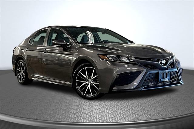 2023 Toyota Camry SE AWD