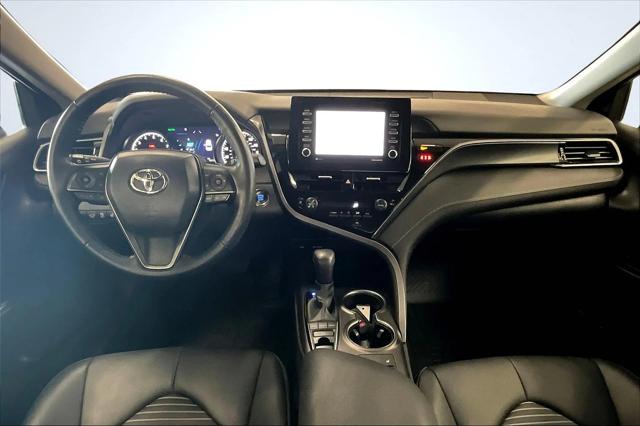 2023 Toyota Camry SE AWD
