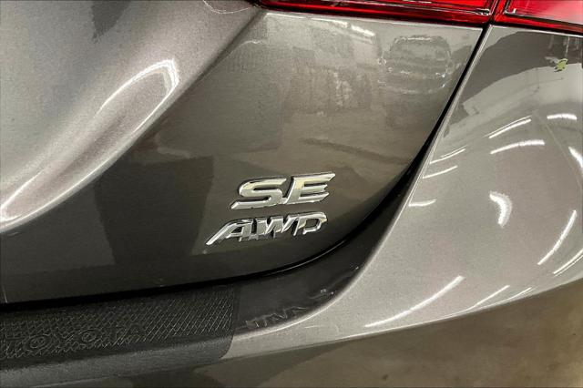 2023 Toyota Camry SE AWD