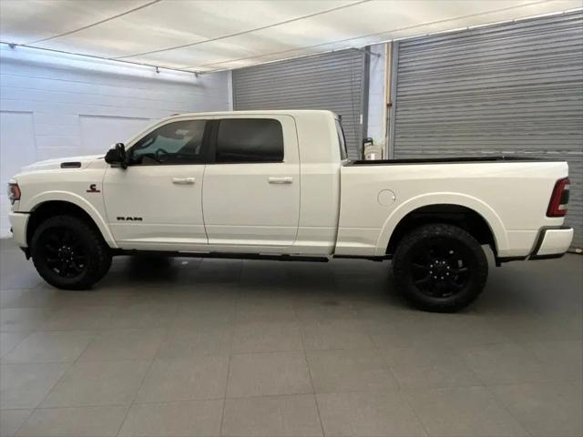 2022 Ram 3500 Limited Mega Cab 4x4 64 Box