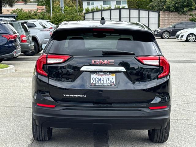 2023 GMC Terrain SLE