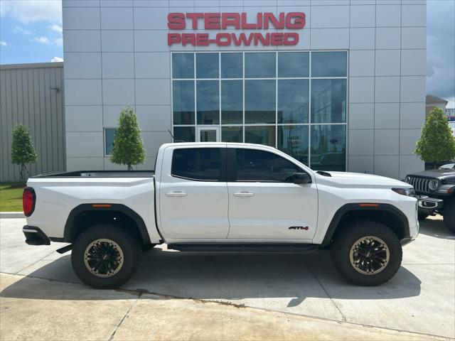 2024 GMC Canyon 4WD AT4