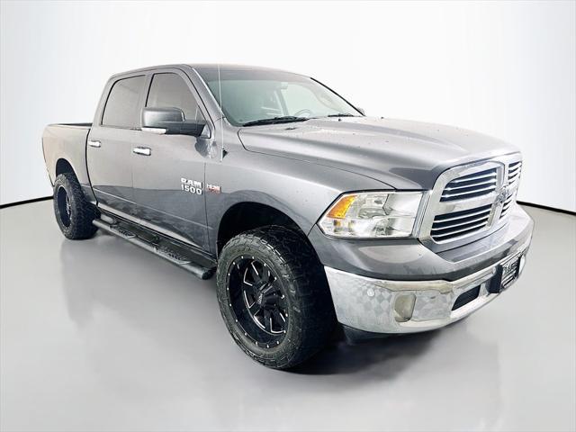 2017 RAM 1500 Lone Star Crew Cab 4x4 57 Box