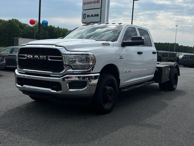2022 RAM 3500 Chassis Tradesman/SLT/Laramie/Limited