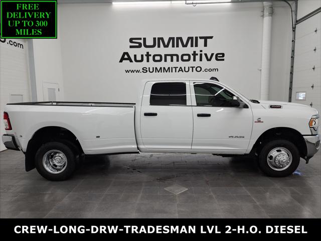 2022 RAM 3500 Tradesman Crew Cab 4x4 8 Box