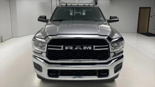 2022 RAM 2500 Tradesman Crew Cab 4x4 64 Box