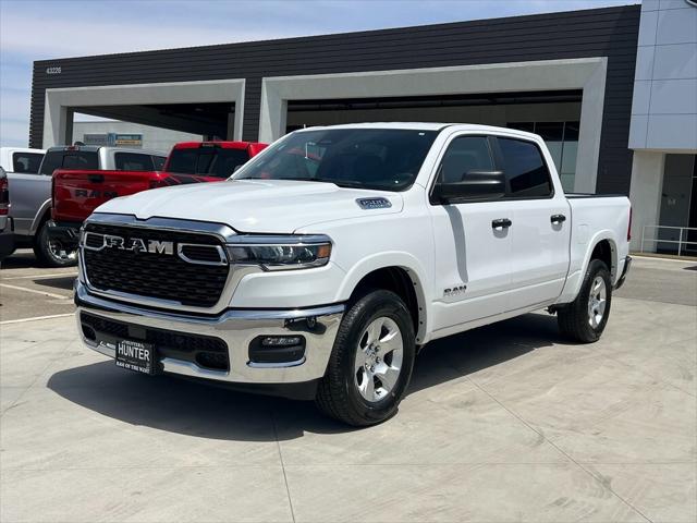 2025 RAM Ram 1500 RAM 1500 BIG HORN CREW CAB 4X4 57 BOX