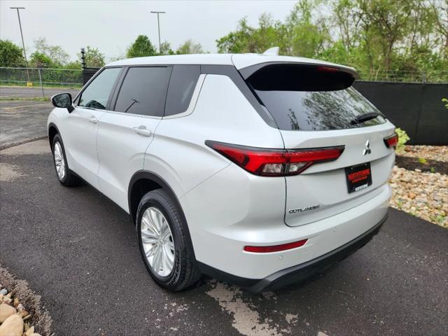 2024 Mitsubishi Outlander ES 2.5 S-AWC