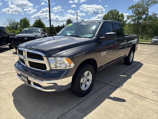 2024 RAM 1500 Classic SLT Quad Cab 4x4 64 Box