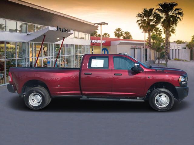 2024 RAM 3500 Tradesman Crew Cab 4x4 8 Box