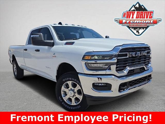 2025 RAM Ram 3500 RAM 3500 BIG HORN CREW CAB 4X4 8 BOX 2025 RAM Ram 3500 RAM 3500 BIG HORN CREW CAB 4X4 8 BOX