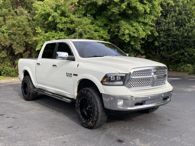2018 RAM 1500 Laramie Crew Cab 4x4 57 Box