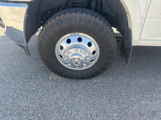 2022 RAM 3500 Laramie Crew Cab 4x4 8 Box