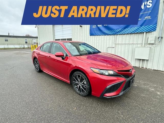 2023 Toyota Camry SE