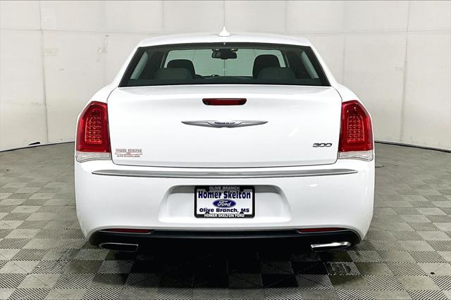 Used 2018 Chrysler 300 For Sale in Olive Branch, MS