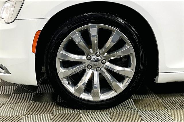 Used 2018 Chrysler 300 For Sale in Olive Branch, MS
