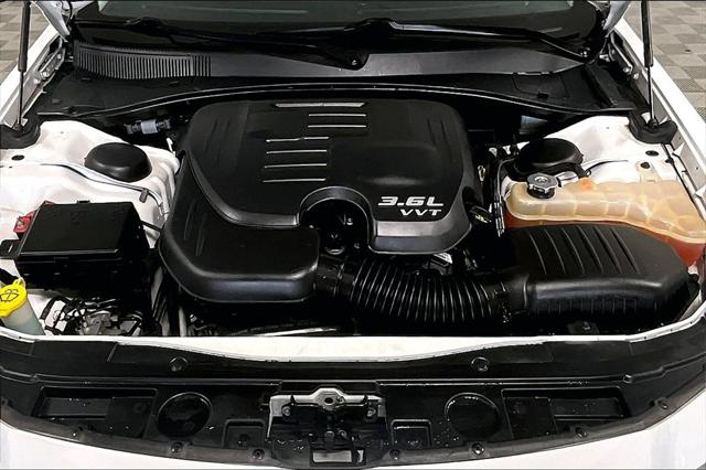 Used 2018 Chrysler 300 For Sale in Olive Branch, MS