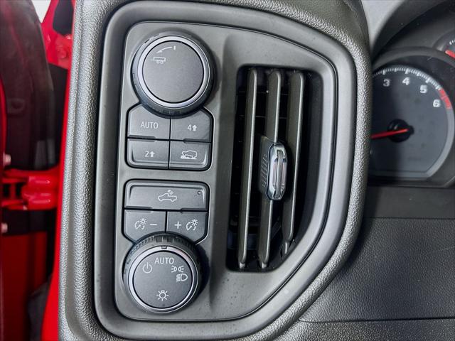 Used 2023 Chevrolet Silverado 1500 4WD Crew Cab Short Bed Custom For Sale in Olive Branch, MS