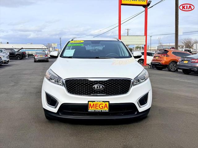2016 Kia Sorento 3.3L LX