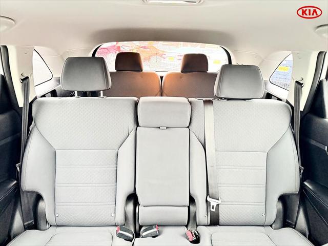 2016 Kia Sorento 3.3L LX