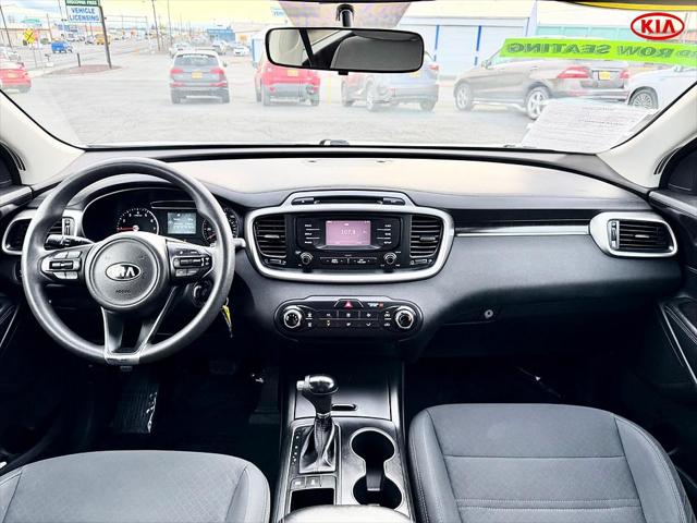 2016 Kia Sorento 3.3L LX
