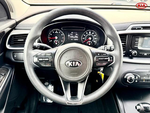 2016 Kia Sorento 3.3L LX