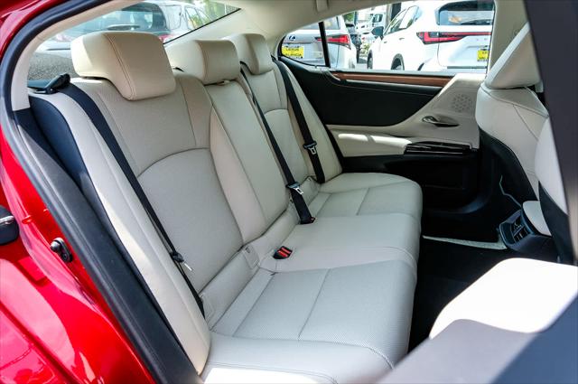 2025 Lexus ES 350 FWD