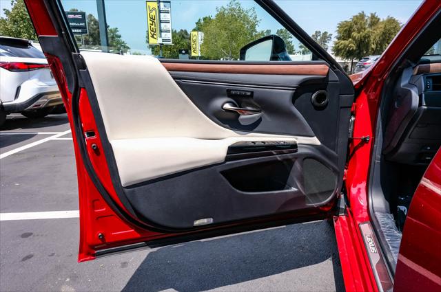 2025 Lexus ES 350 FWD