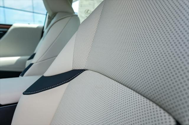 2025 Lexus ES 350 FWD