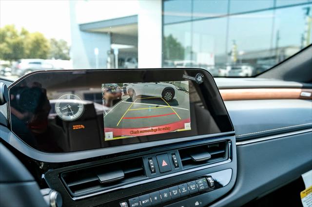 2025 Lexus ES 350 FWD